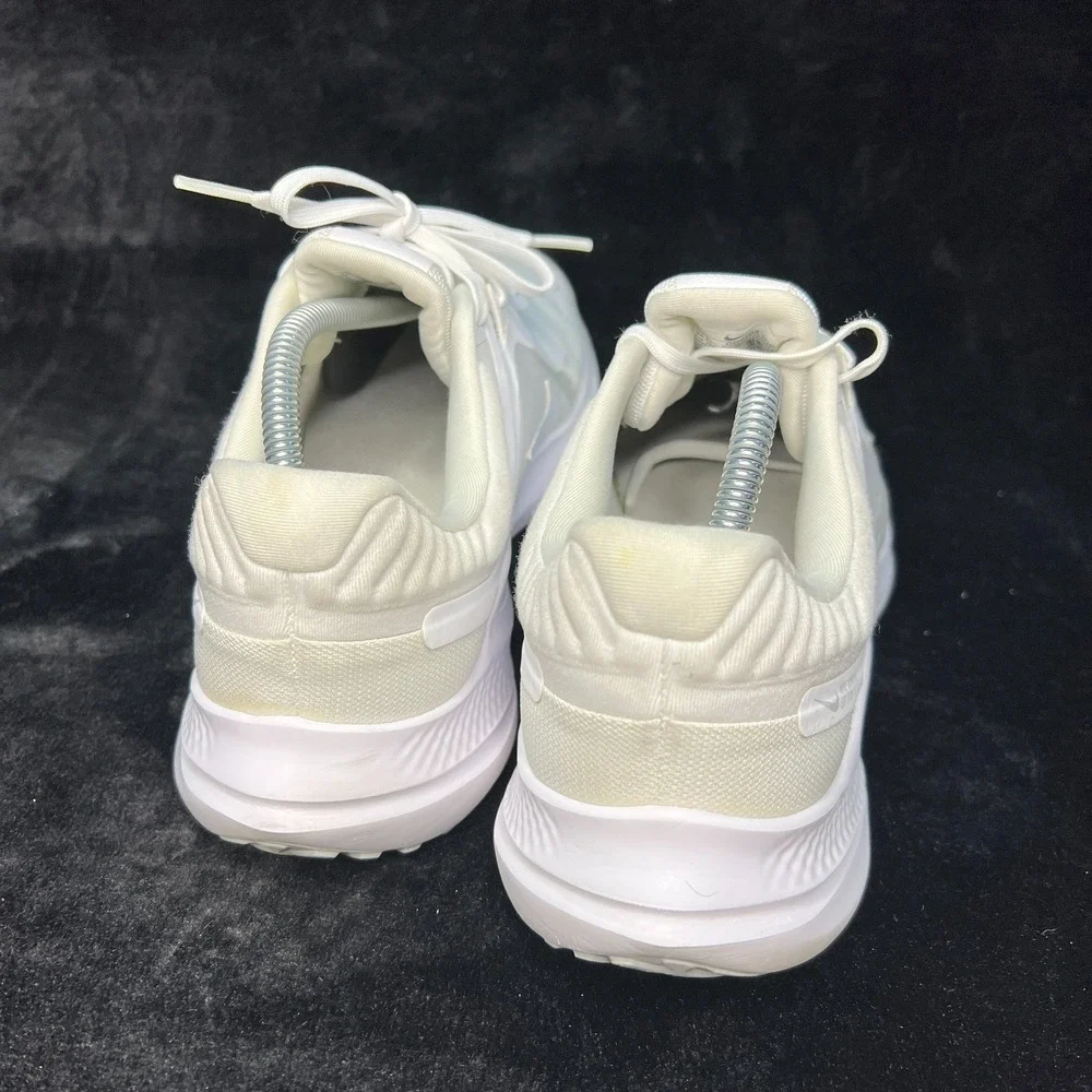 Nike Quest 5 DD0204-100 Men's 10 Running Shoes White Pure Platinum‎ Sneakers